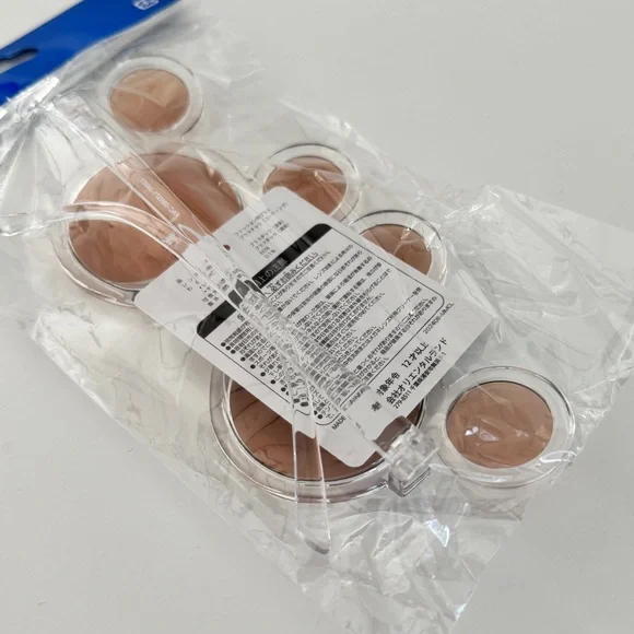 Tokyo Disney Resort Mickey Mouse Clear Frame Sunglasses - Picture 4 of 4